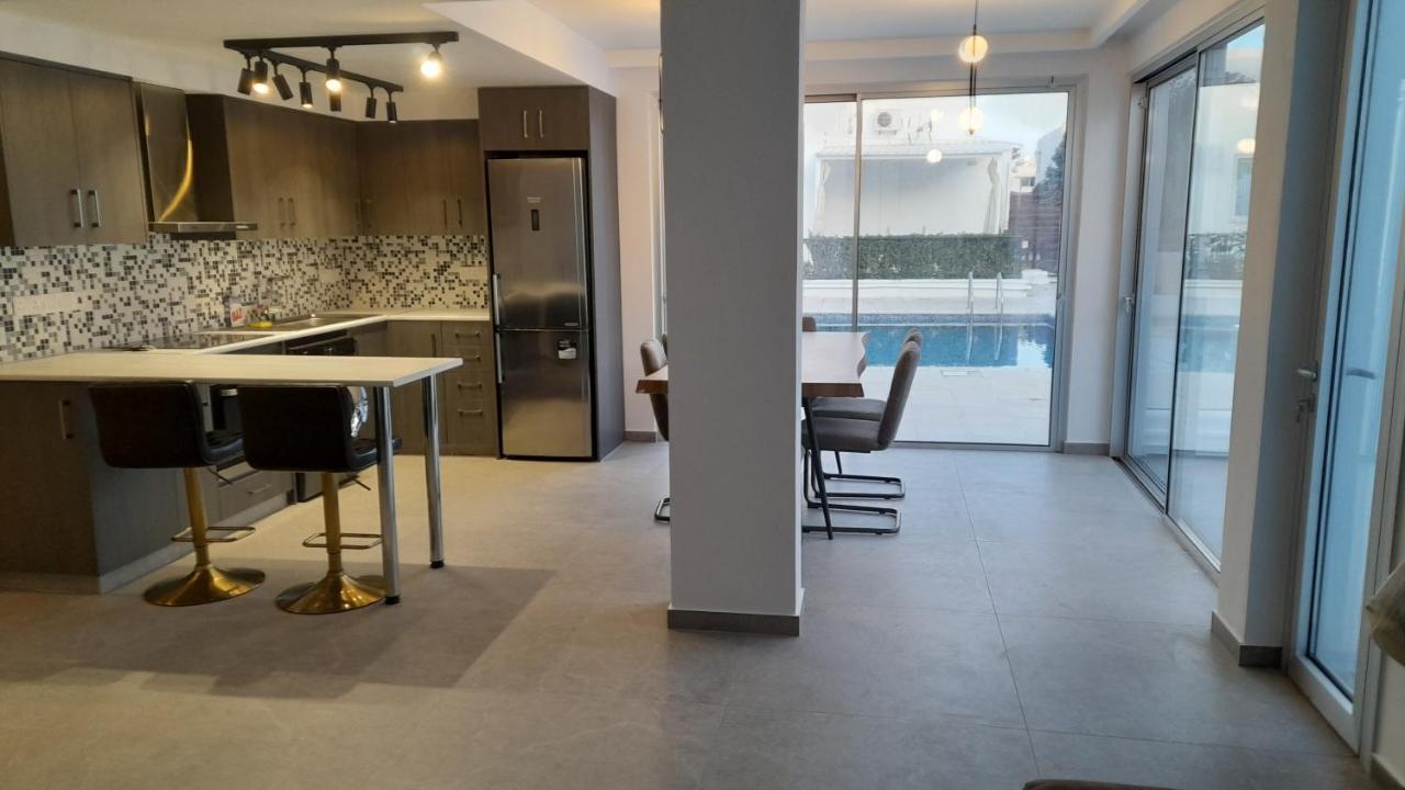 Sky Apartment On The Pool Ayia Napa Exterior photo