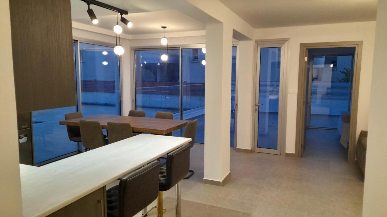 Sky Apartment On The Pool Ayia Napa Exterior photo